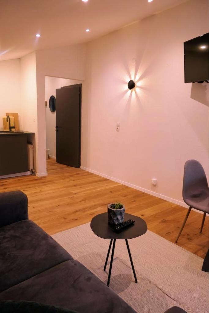 Nest'L Appartements & Zimmer Mösern Værelse billede